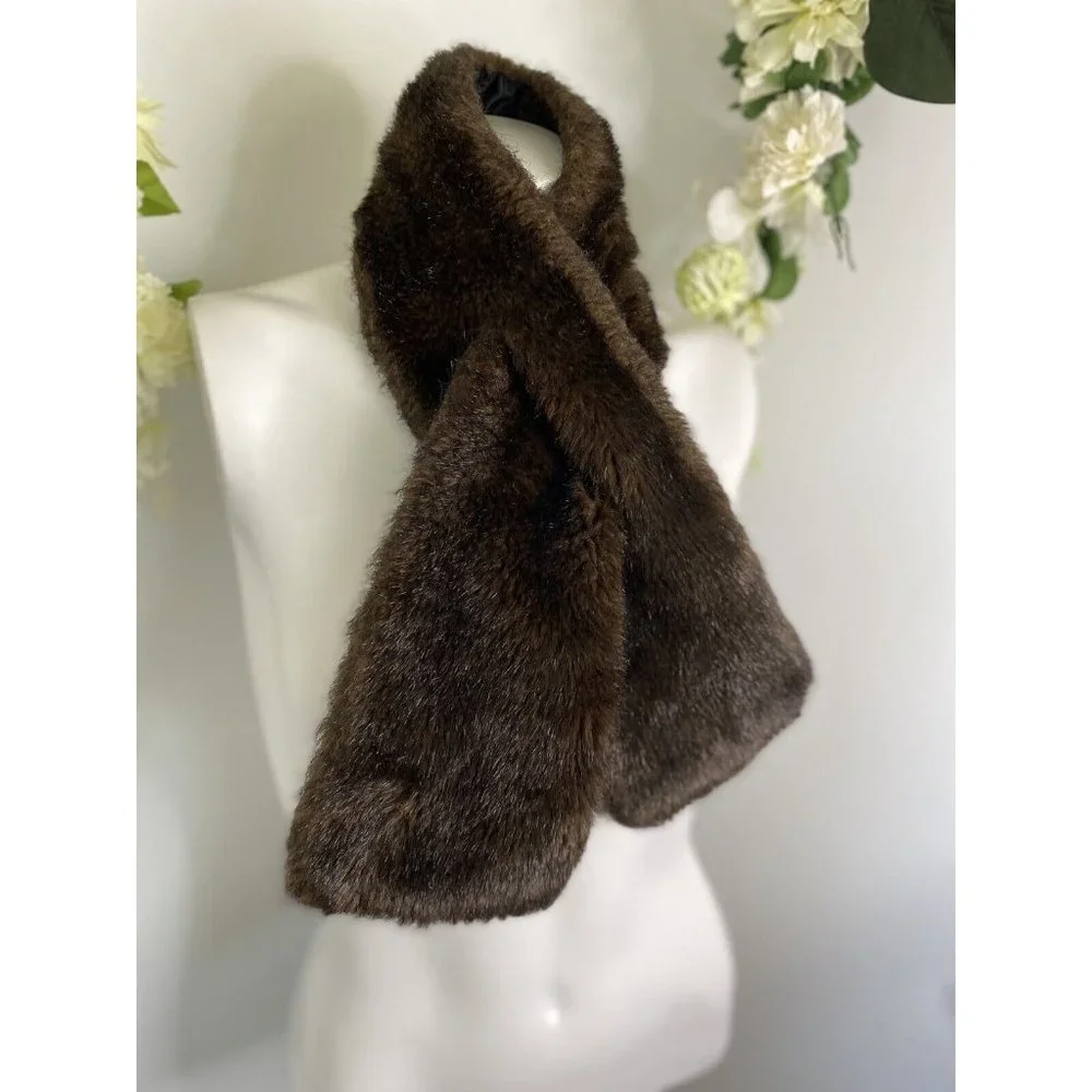 Vintage 60s Faux‎ Fur Shrug Wrap Cape Stole Brown Lined Stay Put 38